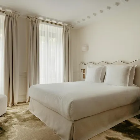 Leon Apartment Paris